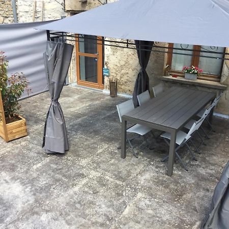 Gite Sur Loue Ornans Buitenkant foto