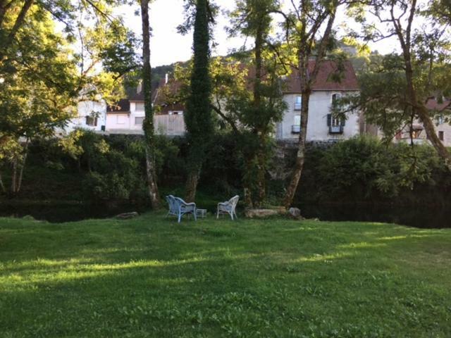 Gite Sur Loue Ornans Buitenkant foto