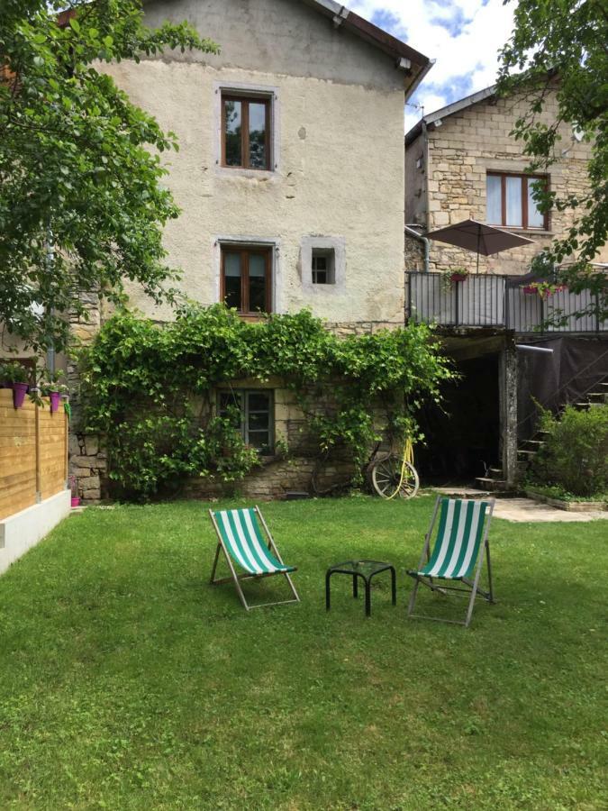 Gite Sur Loue Ornans Buitenkant foto
