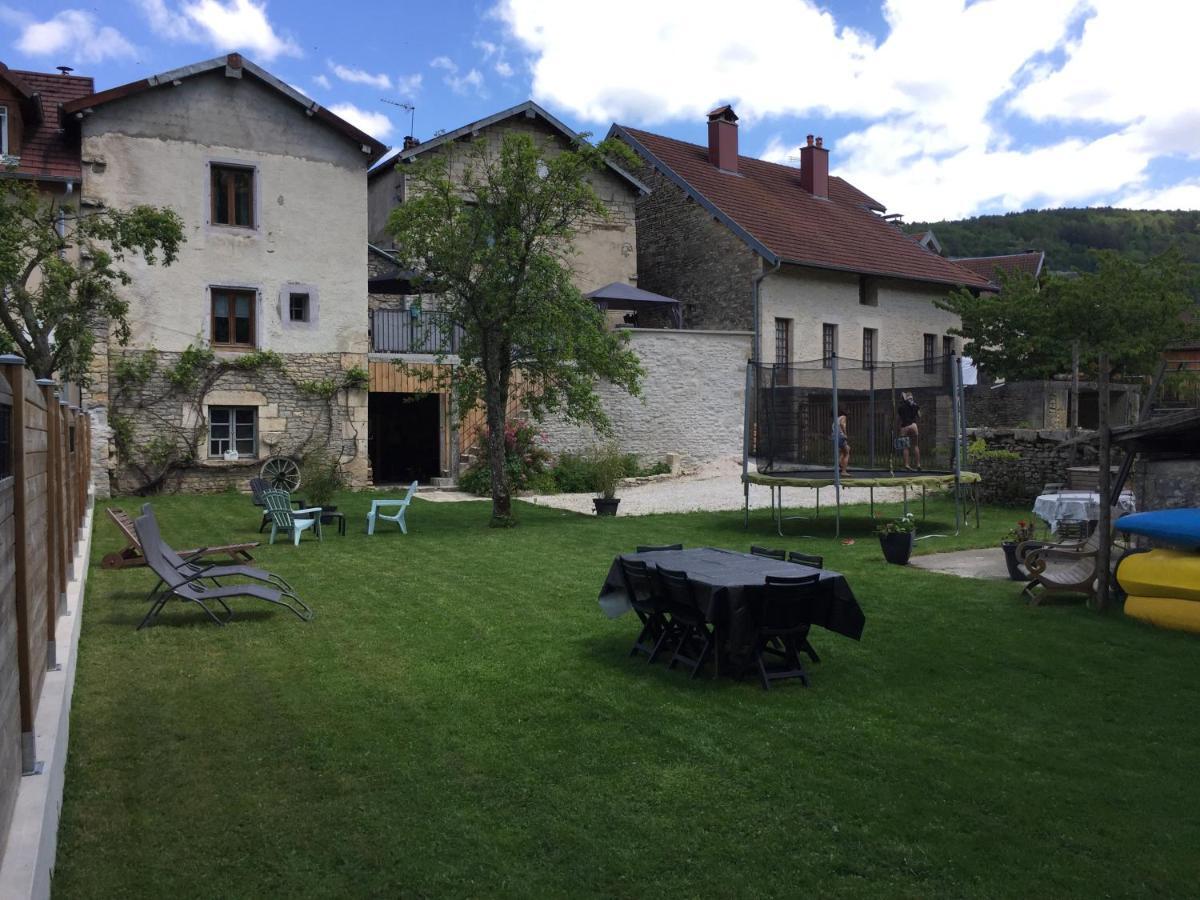Gite Sur Loue Ornans Buitenkant foto