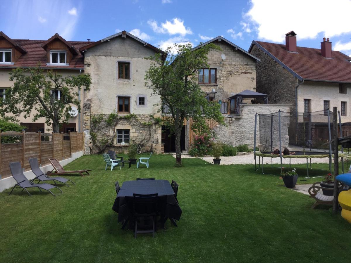 Gite Sur Loue Ornans Buitenkant foto