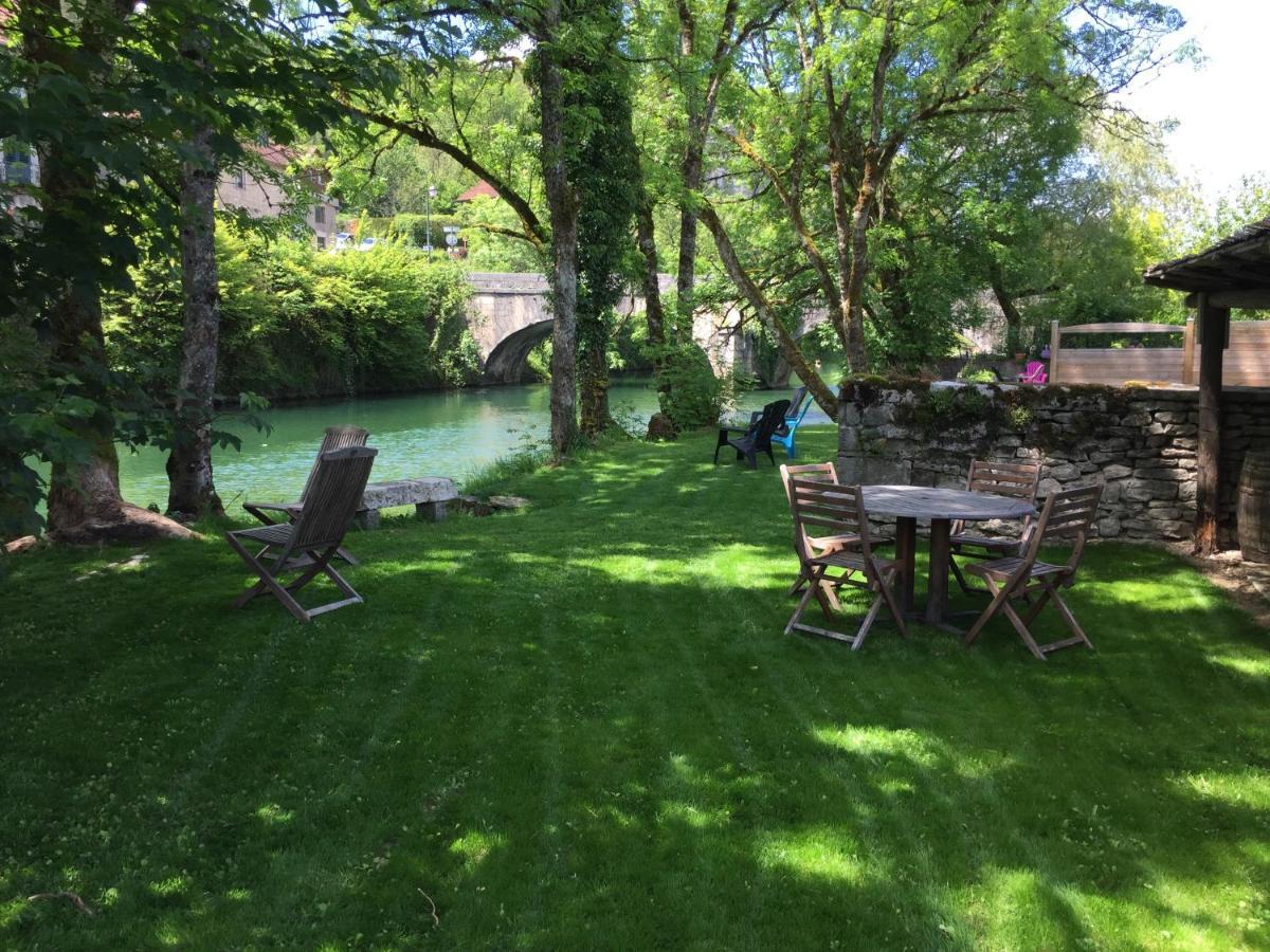 Gite Sur Loue Ornans Buitenkant foto